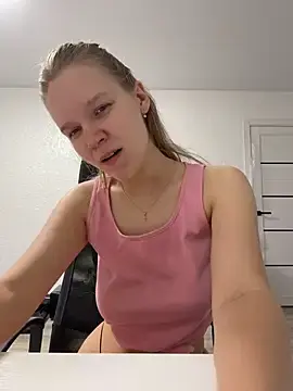 Stripchat Live Sex Cam of Ketitull