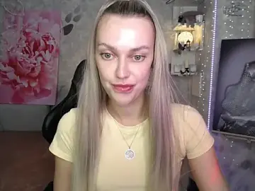Stripchat Live Sex Cam of NickyAdamidi