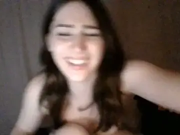 Stripchat Live Sex Cam of KynekoBtbf