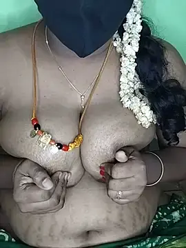 Stripchat Adult Video Chat of tamil_butterfly