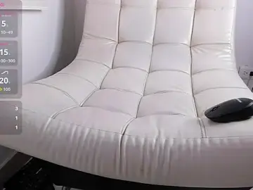 Stripchat Live Porn of Aaron_Tate