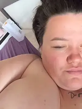 Stripchat Live Porn of SunnyLeila2101