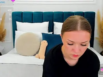 Stripchat Live Porn of VirginOlly
