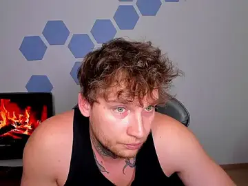 Stripchat Nude Webcam of Chris_Tyson