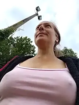 Stripchat Free Porn Cam of Dark_Angel_22