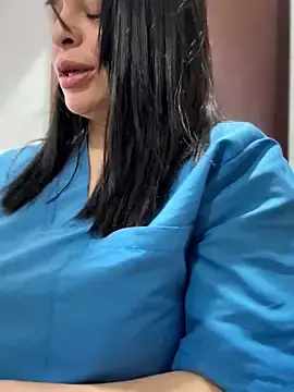 Stripchat Free Porn Cam of Dr_Nathalia_28