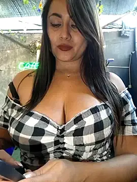Stripchat Live Sex Cam of Oryk___