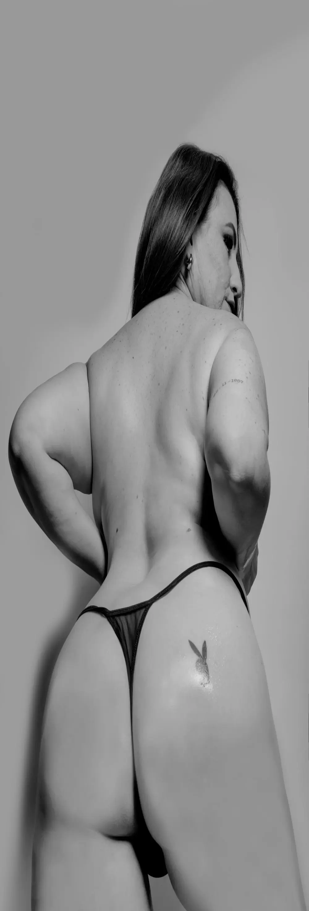 mia_lourence