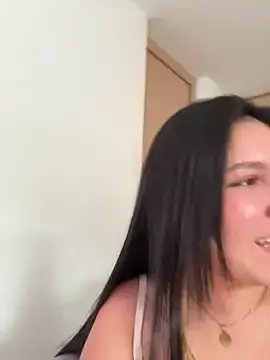 Stripchat Watch Live Sex Cams of Camila_sanchez25