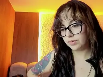 Stripchat Free Porn Cam of Hela_v