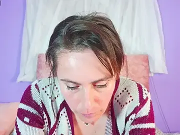 Stripchat Live Sex of Ava_Raye