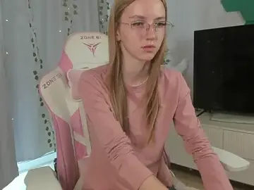 Stripchat Nude Webcam of NellieEinspahr