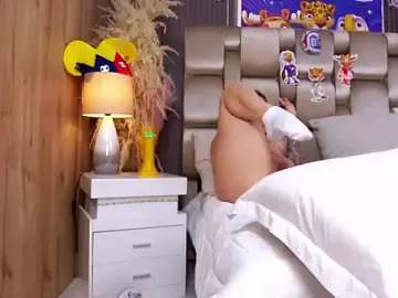 Stripchat Adult Webcam of XXMILE