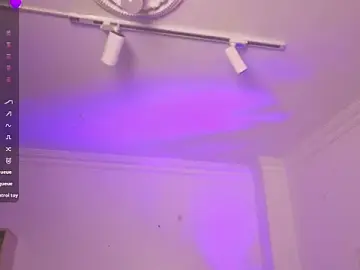 Stripchat Watch Live Sex Cams of Aleejaa__