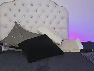 Stripchat Free Live Porn of Axarasss_