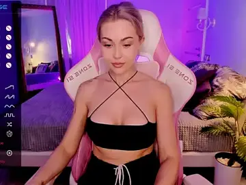 Stripchat Best live sex cam show of AdeleRoberts