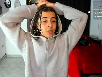 Stripchat Live Sex of Bradley_Strong