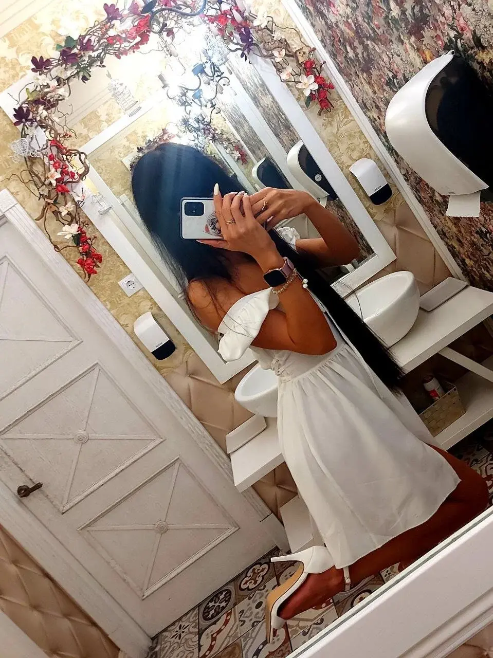 Arina_Bloom