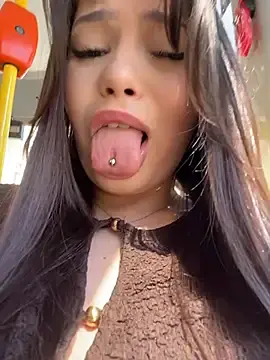 Stripchat Adult Webcam of Chloe__Moon