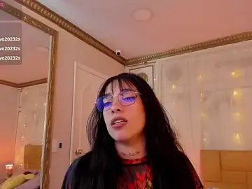 Stripchat Live Porn of EmaLittle