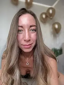 Stripchat Watch Live Sex Cams of Eva_SweetCatt