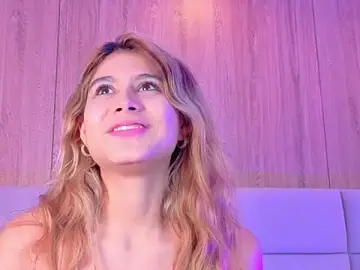 Stripchat Free Porn Cam of ZoehAngel