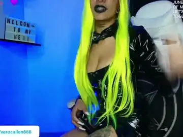 Stripchat Free Porn Cam of luci_fer_devil