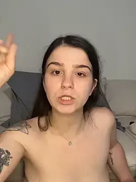 Stripchat Live Sex Cam of joeystaciee
