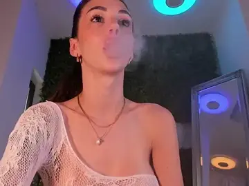 Stripchat Sex Chat of realhotfallingdevil