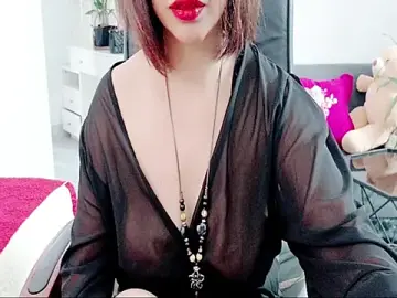 Stripchat Live Sex Cam of Miu-Le