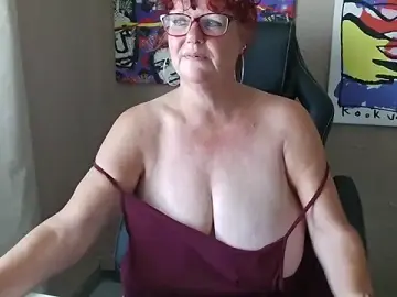 Stripchat Live Porn of GrandJo69