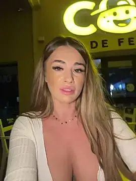 Stripchat Free Live Porn of IsabellaEtthan