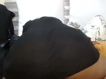 Stripchat Live Sex Cam of Foxybrownxx1