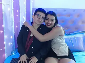 Stripchat Adult Webcam of Slendy_club