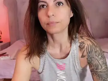 Stripchat Best Webcam of CrissySmile