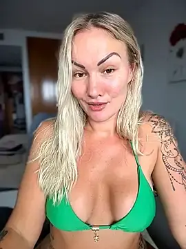 Stripchat Adult Video Chat of NastyMilf_