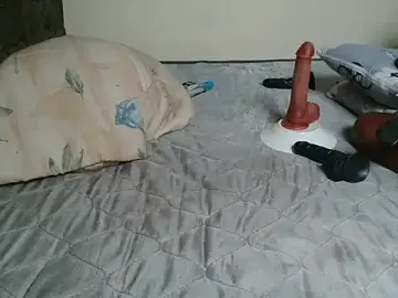 Stripchat Live Sex Cam of bossyjes123