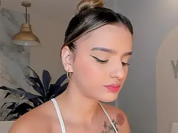 Stripchat Live Sex of LaurentRosse1