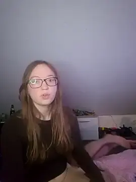 Stripchat Free Live Porn of Freaky-Doll