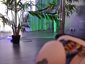 Stripchat Best live sex cam show of HotBustyBabeX