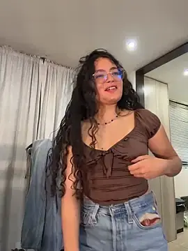Stripchat Live Porn of Antoniart_