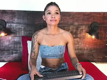Stripchat Live Sex Cam of Celeste_sanz