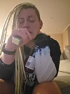 Stripchat Live Porn of PinkTheHawk