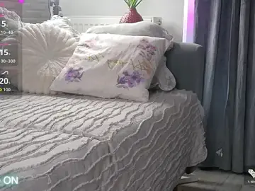Stripchat Best Webcam of AuraPure