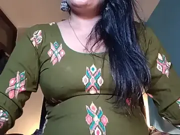 Stripchat Adult Webcam of YourDesi_Laila_