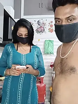Stripchat Live Sex Cam of Kaur_Simran_01
