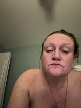 Stripchat Adult Video Chat of Kellilyn10
