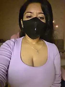 Stripchat Sex Cam of Jenny_blooms