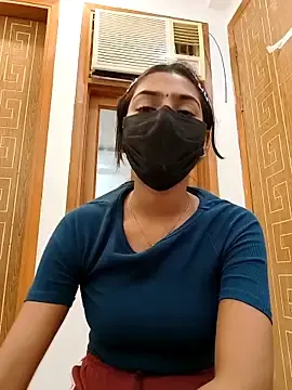 Stripchat Free Porn Cam of ThyroidLancers