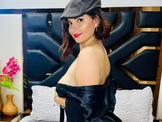 Xlovecam Live Sex Cam of KatherineToro
